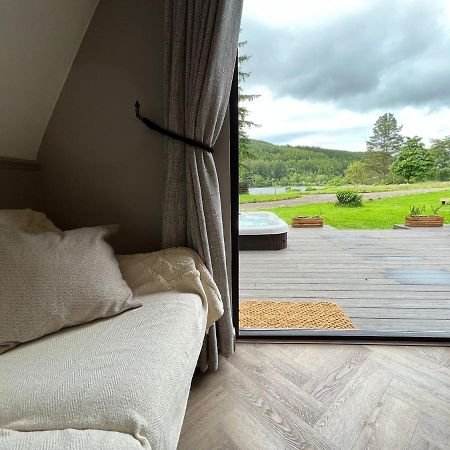 Bonnie Lodge-Lochside Location With Hot Tub Invergarry Luaran gambar
