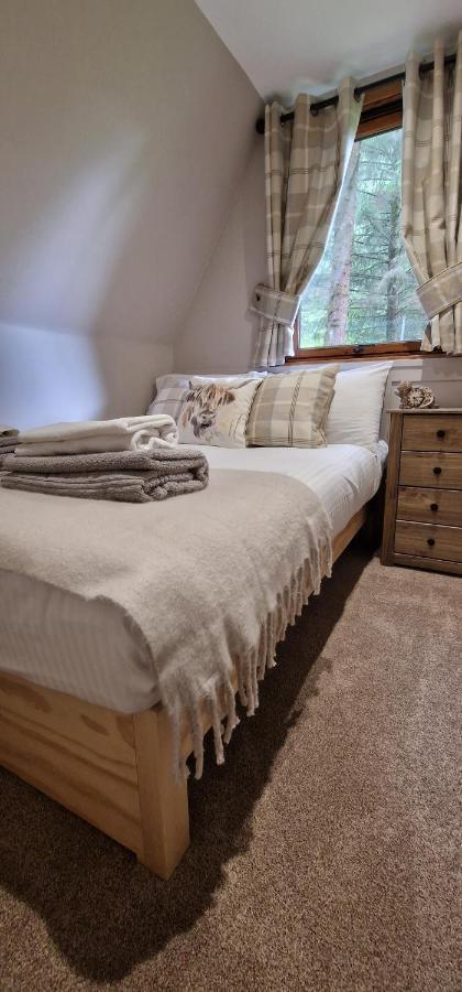 Bonnie Lodge-Lochside Location With Hot Tub Invergarry Luaran gambar