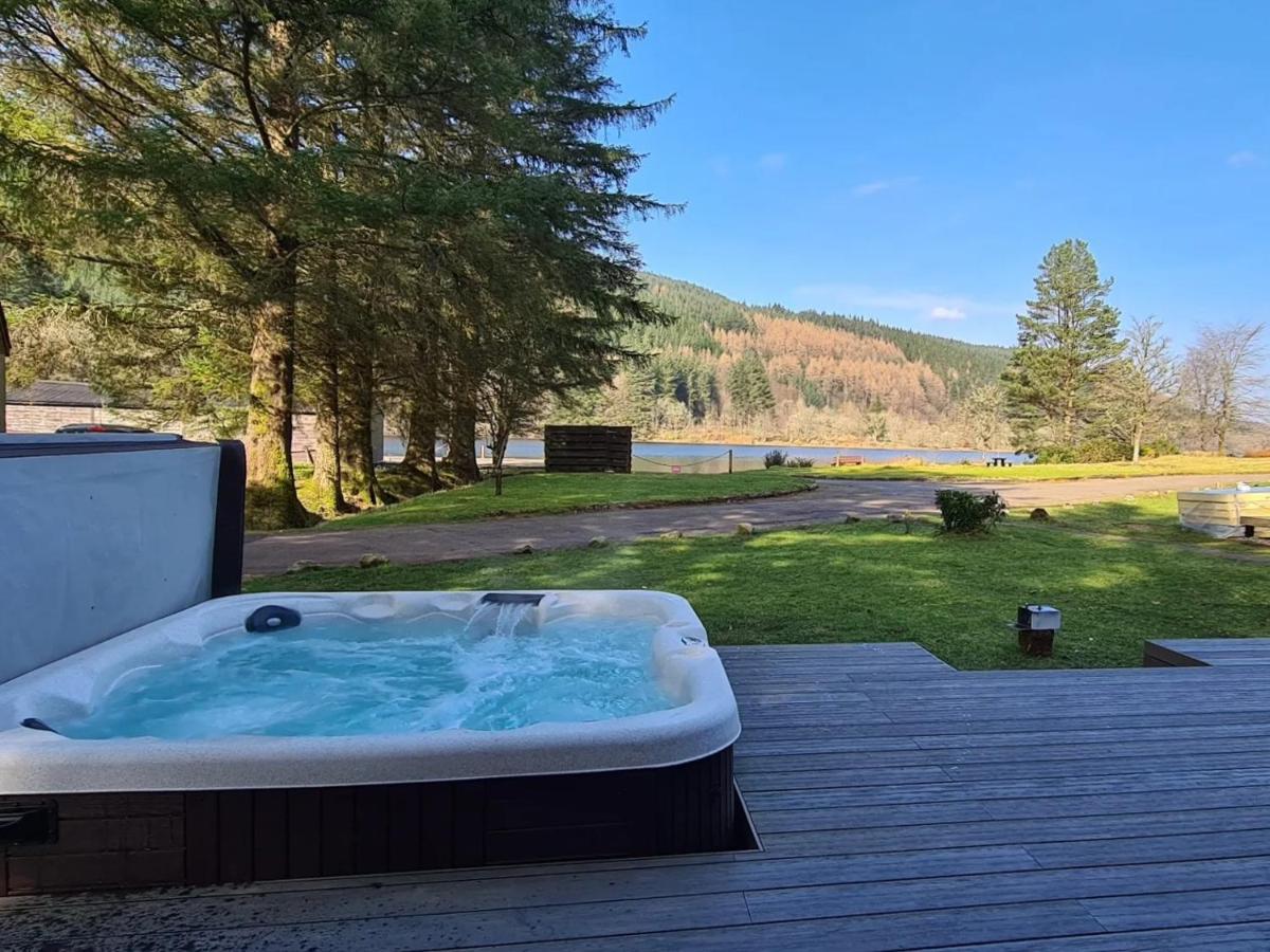 Bonnie Lodge-Lochside Location With Hot Tub Invergarry Luaran gambar