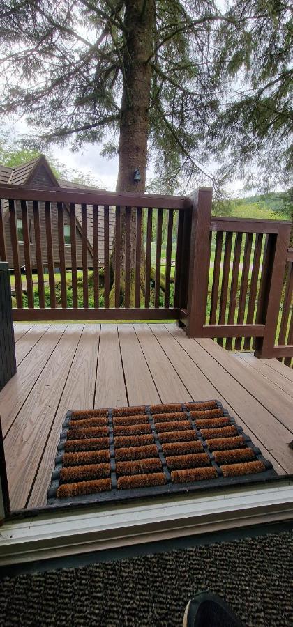 Bonnie Lodge-Lochside Location With Hot Tub Invergarry Luaran gambar